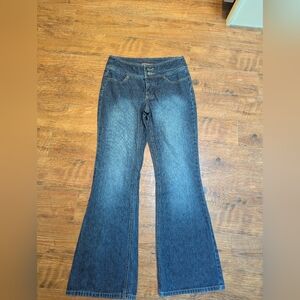 Y2K Nevada Low-rise Flare Jeans